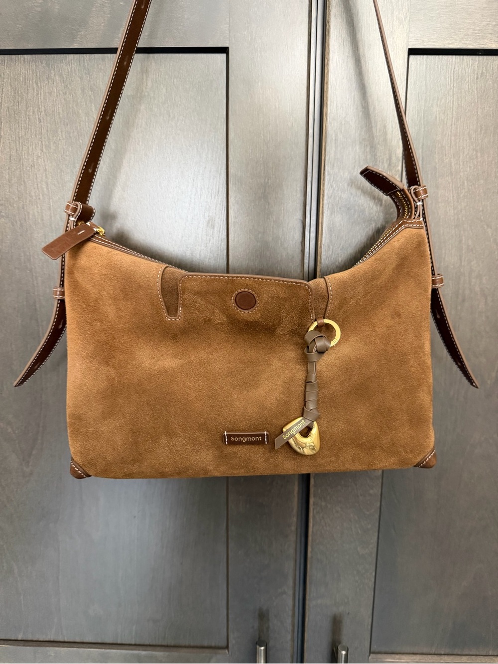 Large Yore Hobo Bag (Minimal Version) - Sandal Suede - Picture 5 of 13